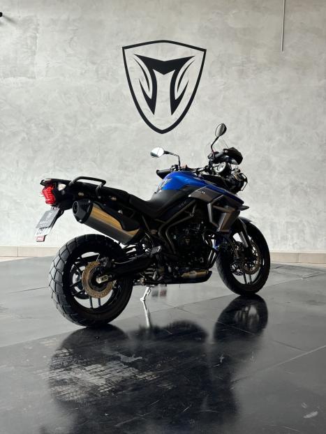TRIUMPH Tiger 800 XRX, Foto 4