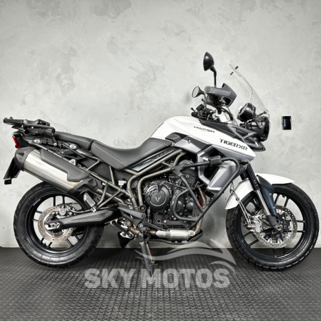 TRIUMPH Tiger 800 XR, Foto 1