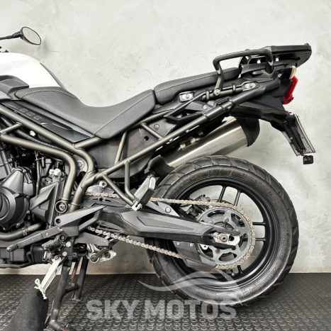 TRIUMPH Tiger 800 XR, Foto 13