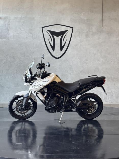 TRIUMPH Tiger 800 XRT, Foto 8