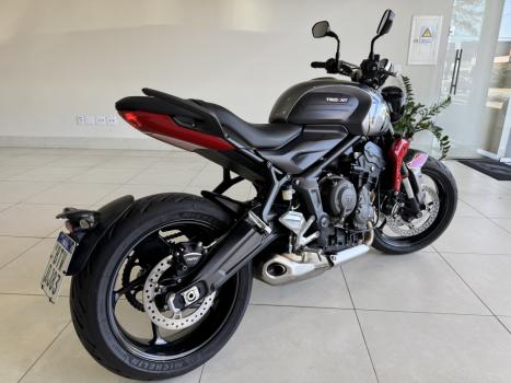 TRIUMPH Trident 660 , Foto 1