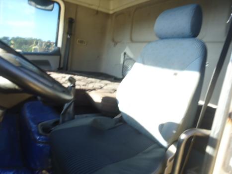 VOLKSWAGEN 19-320 E CL 4X2 CONSTELLATION, Foto 4