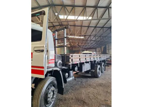 VOLKSWAGEN 23-210 , Foto 3