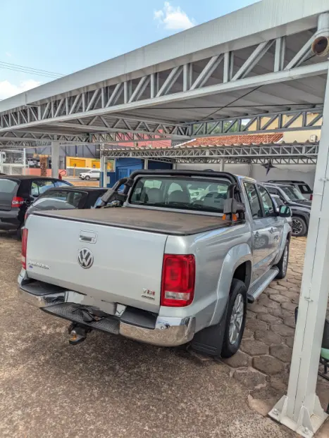 VOLKSWAGEN Amarok 2.0 16V 4X4 CABINE DUPLA HIGHLINE TURBO INTERCOOLER AUTOMTICO, Foto 4