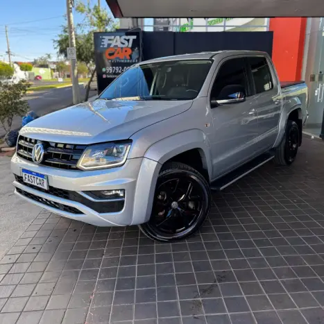 VOLKSWAGEN Amarok 2.0 16V 4X4 CABINE DUPLA  HIGHLINE TURBO INTERCOOLER, Foto 2