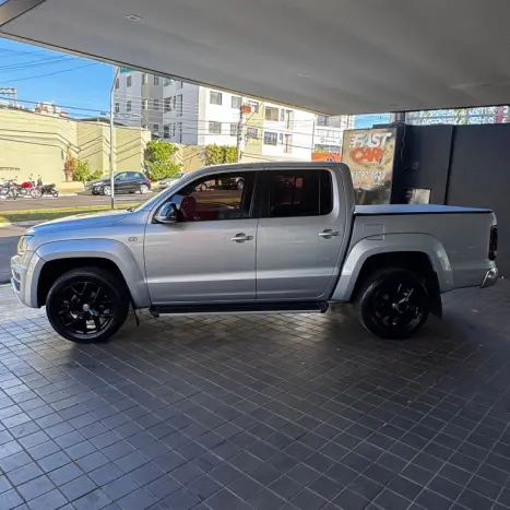VOLKSWAGEN Amarok 2.0 16V 4X4 CABINE DUPLA  HIGHLINE TURBO INTERCOOLER, Foto 4