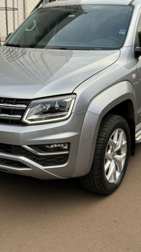 VOLKSWAGEN Amarok 3.0 V6 CABINE DUPLA HIGHLINE 4X4 TURBO INTERCOOLER AUTOMTICO, Foto 6