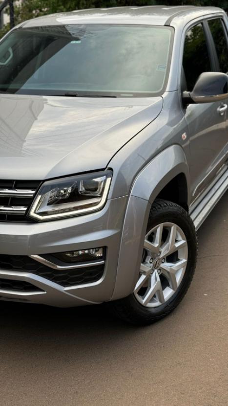 VOLKSWAGEN Amarok 3.0 V6 CABINE DUPLA HIGHLINE 4X4 TURBO INTERCOOLER AUTOMTICO, Foto 17