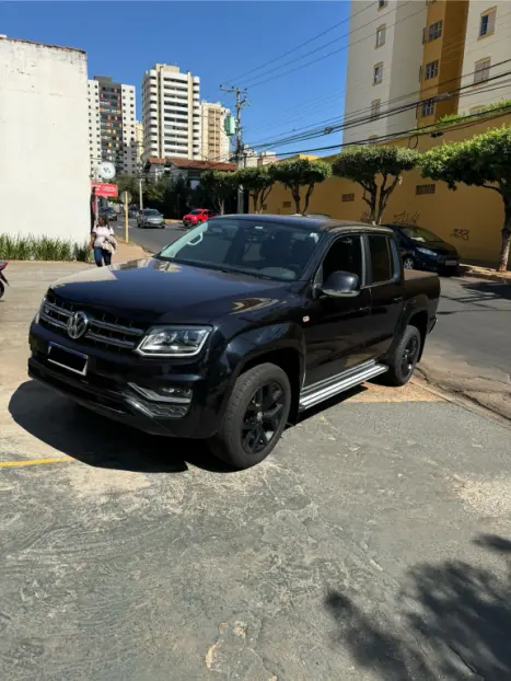 VOLKSWAGEN Amarok 3.0 V6 CABINE DUPLA HIGHLINE 4X4 TURBO INTERCOOLER AUTOMTICO, Foto 1