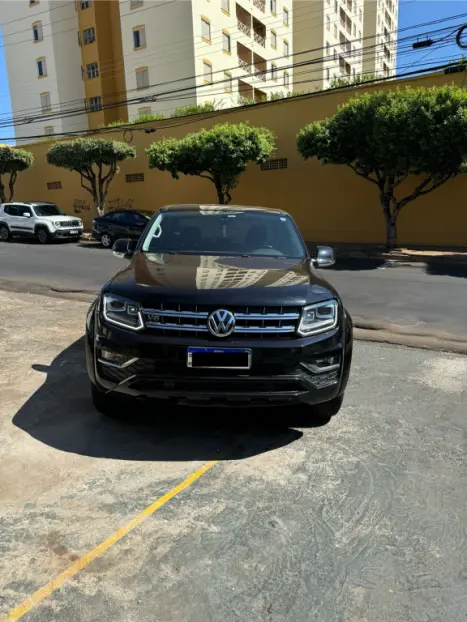 VOLKSWAGEN Amarok 3.0 V6 CABINE DUPLA HIGHLINE 4X4 TURBO INTERCOOLER AUTOMTICO, Foto 2