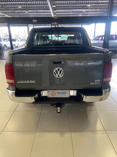 VOLKSWAGEN Amarok 3.0 V6 CABINE DUPLA HIGHLINE EXTREME 4X4 TURBO INTERCOOLER AUTOMTICO, Foto 6