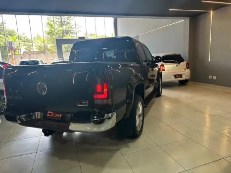 VOLKSWAGEN Amarok 3.0 V6 CABINE DUPLA HIGHLINE 4X4 TURBO INTERCOOLER AUTOMTICO, Foto 6