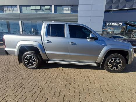 VOLKSWAGEN Amarok 3.0 V6 CABINE DUPLA CONFORT 4X4 TURBO INTERCOOLER AUTOMTICO, Foto 4