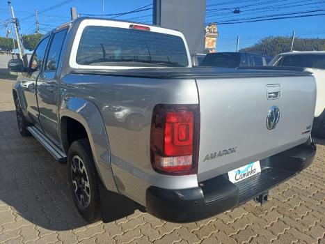 VOLKSWAGEN Amarok 3.0 V6 CABINE DUPLA CONFORT 4X4 TURBO INTERCOOLER AUTOMTICO, Foto 7