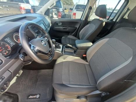 VOLKSWAGEN Amarok 3.0 V6 CABINE DUPLA CONFORT 4X4 TURBO INTERCOOLER AUTOMTICO, Foto 11