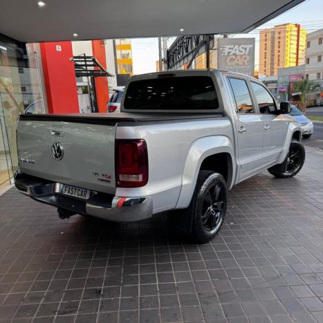 VOLKSWAGEN Amarok 3.0 V6 CABINE DUPLA HIGHLINE 4X4 TURBO INTERCOOLER AUTOMTICO, Foto 5
