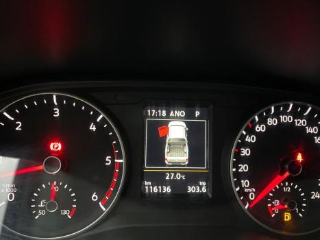 VOLKSWAGEN Amarok 3.0 V6 CABINE DUPLA HIGHLINE 4X4 TURBO INTERCOOLER AUTOMTICO, Foto 9