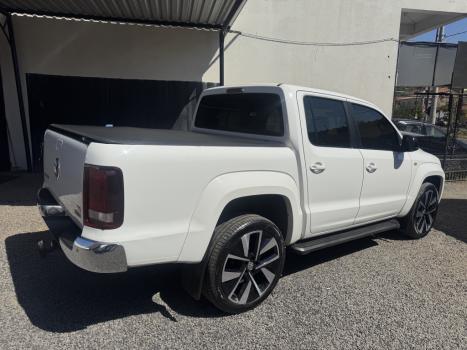 VOLKSWAGEN Amarok 3.0 V6 CABINE DUPLA HIGHLINE 4X4 TURBO INTERCOOLER AUTOMTICO, Foto 2