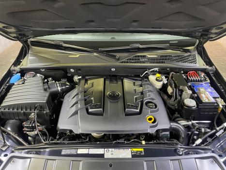 VOLKSWAGEN Amarok 3.0 V6 CABINE DUPLA HIGHLINE 4X4 TURBO INTERCOOLER AUTOMTICO, Foto 16