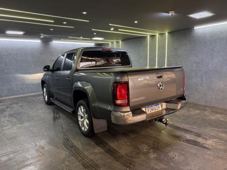 VOLKSWAGEN Amarok 3.0 V6 CABINE DUPLA HIGHLINE 4X4 TURBO INTERCOOLER AUTOMTICO, Foto 6