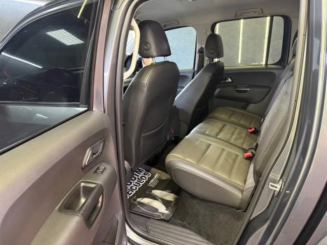 VOLKSWAGEN Amarok 3.0 V6 CABINE DUPLA HIGHLINE 4X4 TURBO INTERCOOLER AUTOMTICO, Foto 8