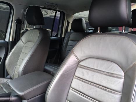 VOLKSWAGEN Amarok 3.0 V6 CABINE DUPLA HIGHLINE 4X4 TURBO INTERCOOLER AUTOMTICO, Foto 11