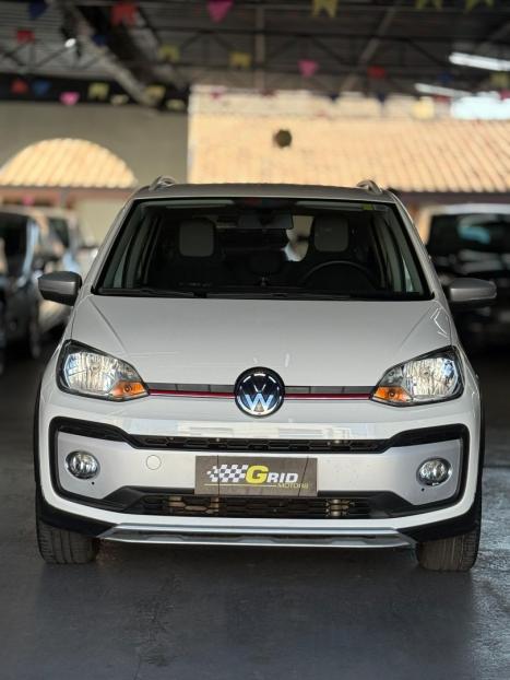 VOLKSWAGEN Cross UP 1.0 12V 4P TSI FLEX, Foto 10