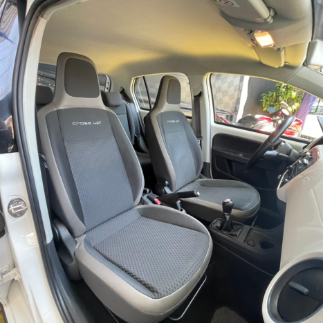 VOLKSWAGEN Cross UP 1.0 12V 4P TSI FLEX, Foto 16