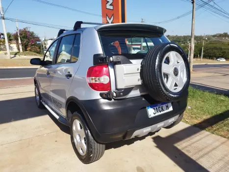 VOLKSWAGEN Crossfox 1.6 4P FLEX, Foto 3