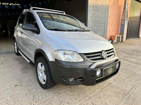 VOLKSWAGEN Crossfox 1.6 4P FLEX, Foto 3