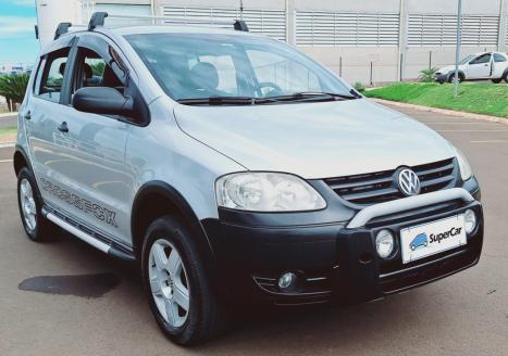 VOLKSWAGEN Crossfox 1.6 4P FLEX, Foto 3