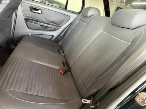 VOLKSWAGEN Crossfox 1.6 4P FLEX, Foto 6