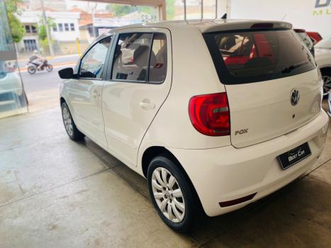 VOLKSWAGEN Fox 1.0 4P TREND FLEX, Foto 6