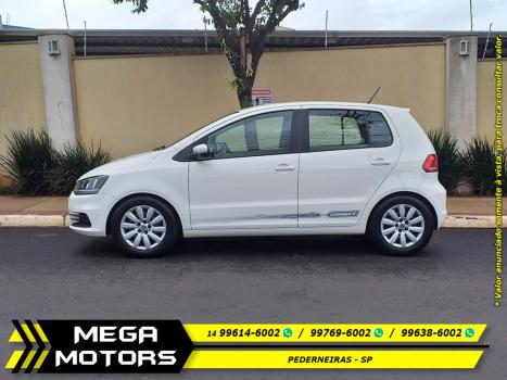 VOLKSWAGEN Fox 1.0 4P TRENDLINE FLEX, Foto 2