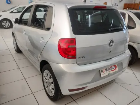 VOLKSWAGEN Fox 1.0 4P TREND FLEX, Foto 10