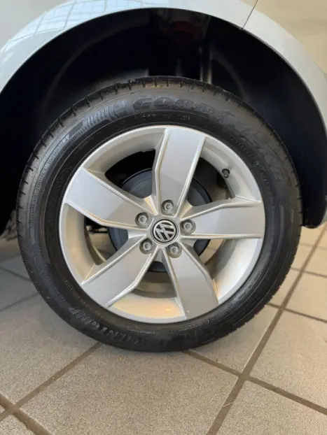 VOLKSWAGEN Fox 1.6 16V 4P MSI HIGHLINE FLEX, Foto 12