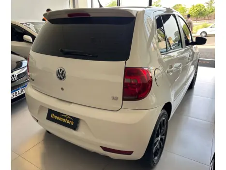 VOLKSWAGEN Fox 1.6 4P, Foto 6