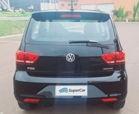 VOLKSWAGEN Fox 1.6 4P FLEX HIGHLINE I-MOTION AUTOMATIZADO, Foto 5