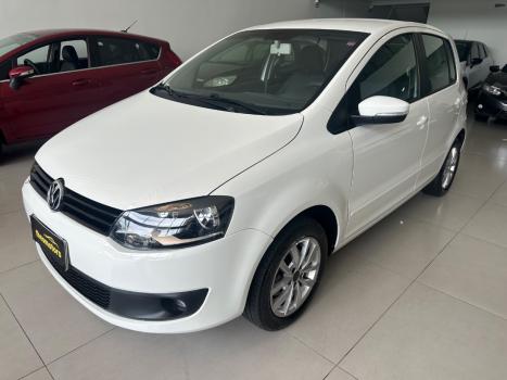 VOLKSWAGEN Fox 1.6 4P, Foto 2