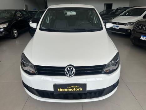 VOLKSWAGEN Fox 1.6 4P, Foto 4