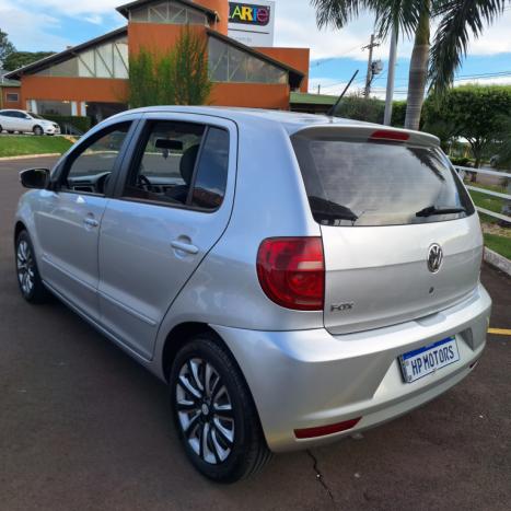 VOLKSWAGEN Fox 1.6 4P TREND FLEX, Foto 4