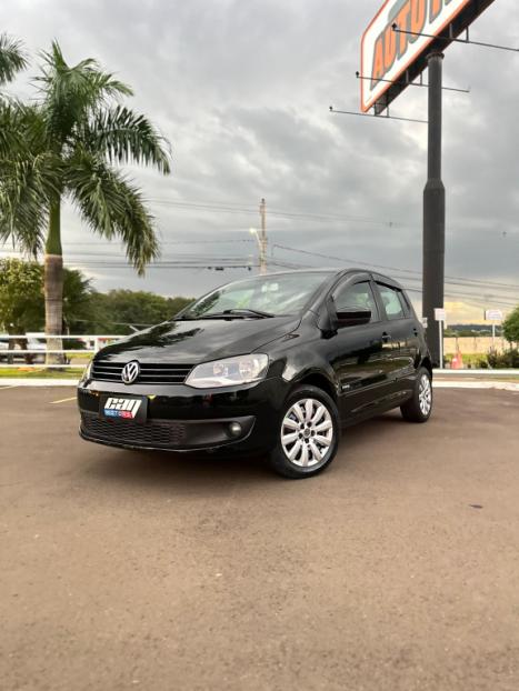 VOLKSWAGEN Fox 1.6 4P, Foto 4