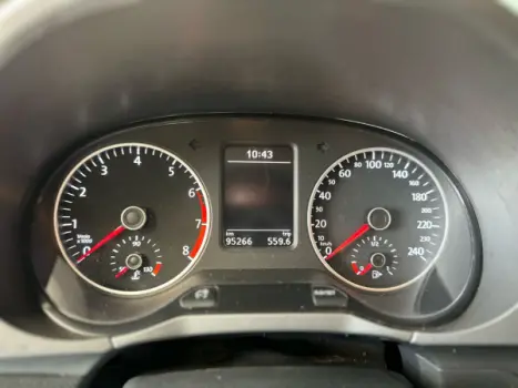 VOLKSWAGEN Fox 1.6 4P FLEX I-MOTION AUTOMATIZADO, Foto 15