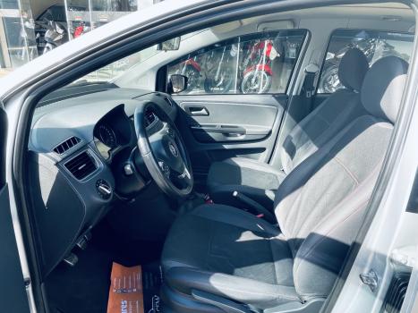 VOLKSWAGEN Fox 1.6 4P HIGHLINE FLEX, Foto 9