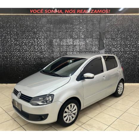 VOLKSWAGEN Fox 1.6 4P, Foto 2