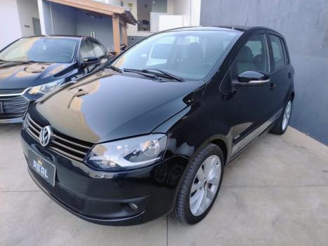 VOLKSWAGEN Fox 1.6 4P TREND FLEX, Foto 2