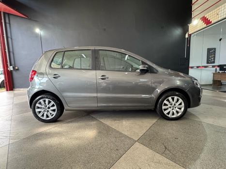 VOLKSWAGEN Fox 1.6 4P FLEX, Foto 2
