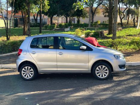 VOLKSWAGEN Fox 1.6 4P TREND FLEX, Foto 4