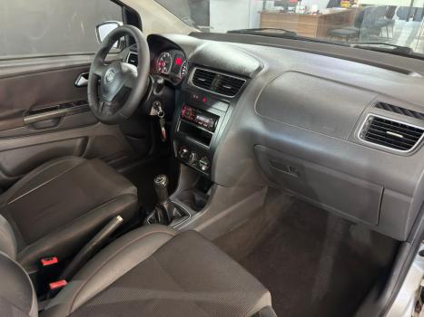 VOLKSWAGEN Fox 1.6 4P, Foto 13