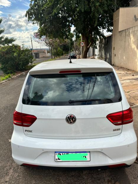 VOLKSWAGEN Fox 1.6 4P MSI COMFORTLINE FLEX, Foto 2